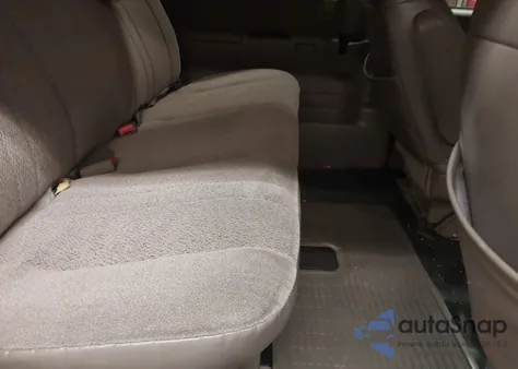 2005 Chevrolet Astro z USA, uszkodzony, nr VIN 1GNDM19X75B106007